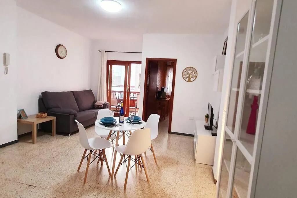 Edificio Melo Playa A 150M Apartment Arona