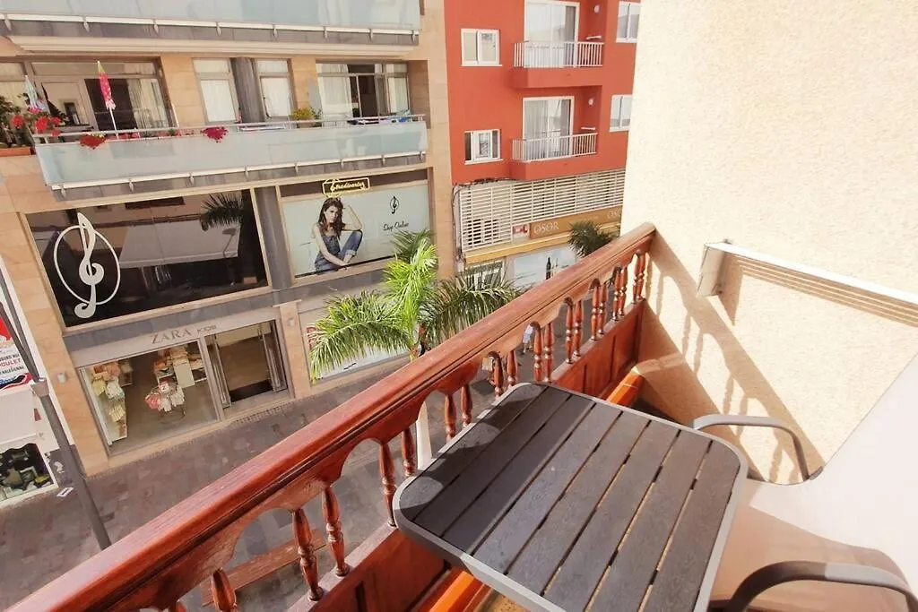 Edificio Melo Playa A 150M Apartment Arona