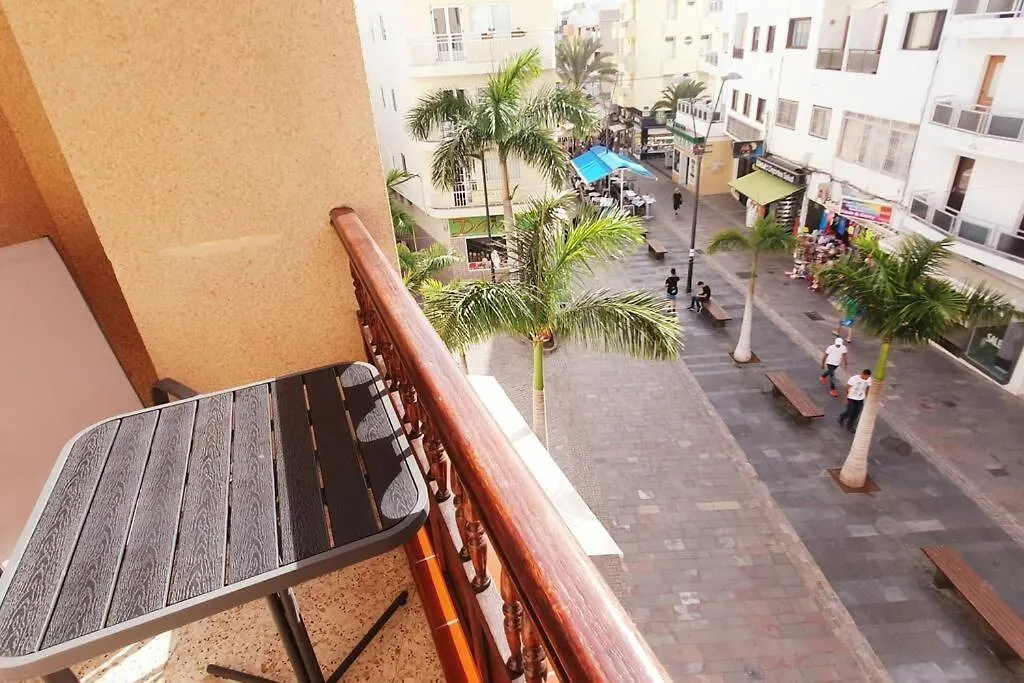 Edificio Melo Playa A 150M Apartment Arona